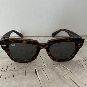 Ray-ban, Sunglasses by Luxottica, 100% UV protection